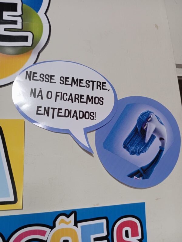 Painel de Volta às Aulas com o Tema do Filme Divertidamente! 🎉📚 - Imagem 8