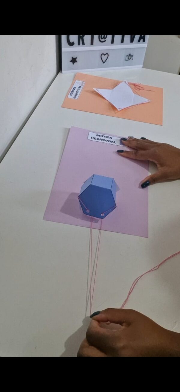 🧩✨Figuras Geométricas Planas e Espaciais com Barbante ✨🧩 - Imagem 4
