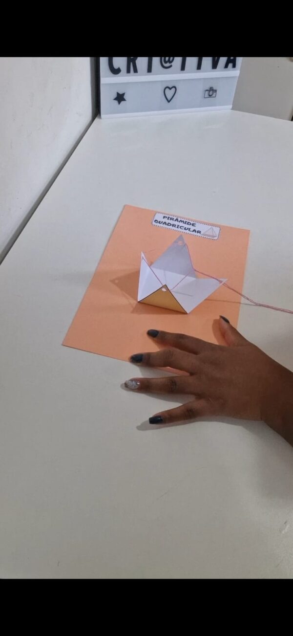 🧩✨Figuras Geométricas Planas e Espaciais com Barbante ✨🧩 - Imagem 5