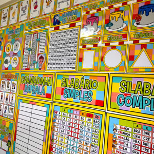 🖍️KIT SALA DE AULA - DIVERTIDAMENTE 🌈
